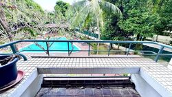 corona-ville photo thumbnail #1